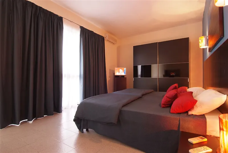 St. Julian'S Bay Hotel Malta
